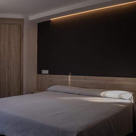 Hotel Hollywood 坎加斯德穆拉索 外观 照片