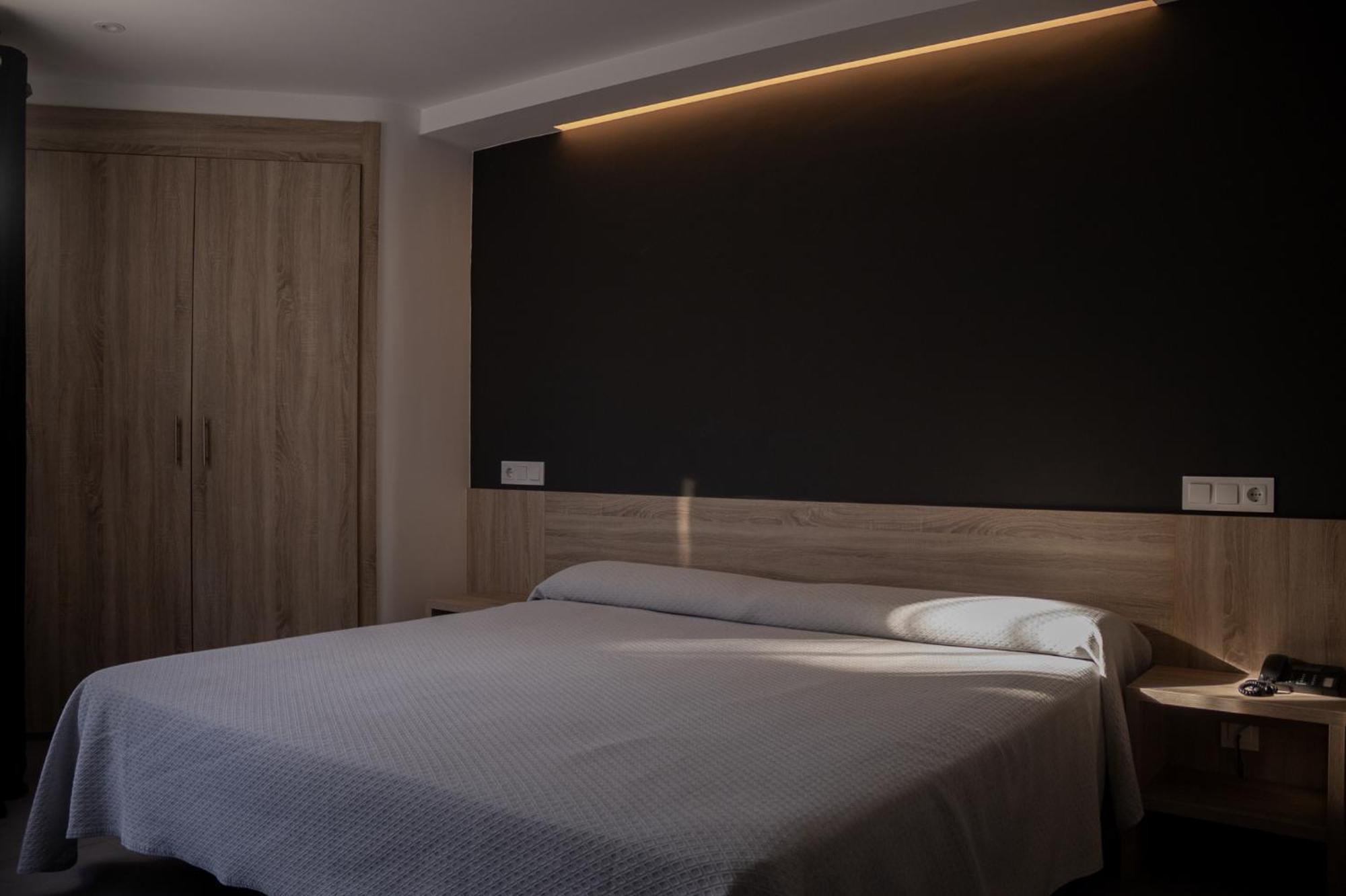 Hotel Hollywood 坎加斯德穆拉索 外观 照片